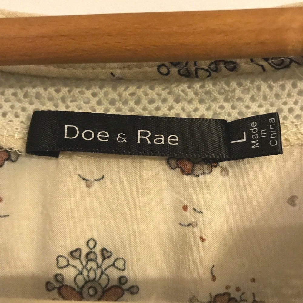 Doe & Rae Peasant Top Bell Sleeves Large - Picture 3 of 3